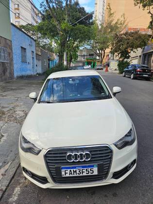 AUDI A1 1.4 TFSI ATTRACTION 16V 122CV GASOLINA 2P AUTOMÁTICO AUDI A1 1.4 TFSI ATTRACTION 16V 122CV GASOLINA 2P AUTOMÁTICO